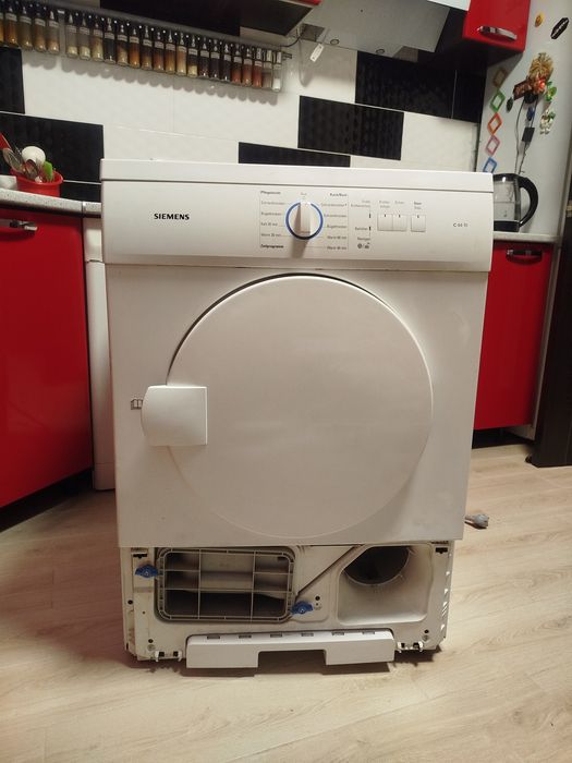 Рабочая Сушильная машина Siemens WT44C101