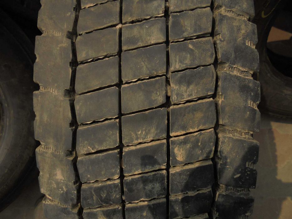 Opona 215/75R17.5 Continental Conti Hybrid LD3 (500 netto)