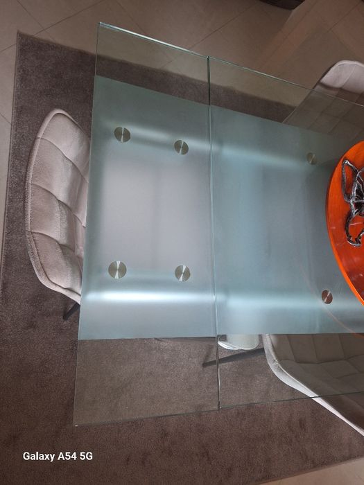 Mesa de vidro extensível