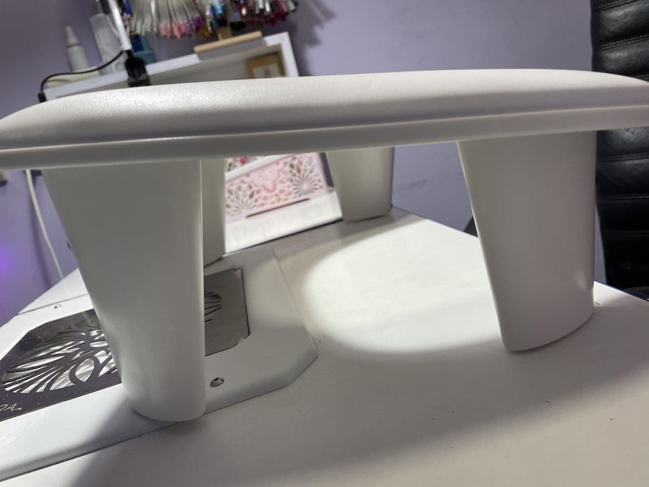 Підставка для рук для манікюру