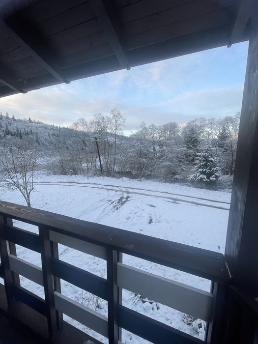 Будинок з басейном +Чан (Тухля)