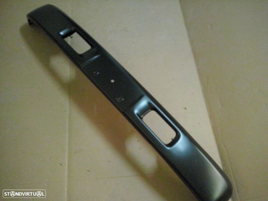 Para-choques frente Toyota Dyna 150 , 250 e 280 NOVO