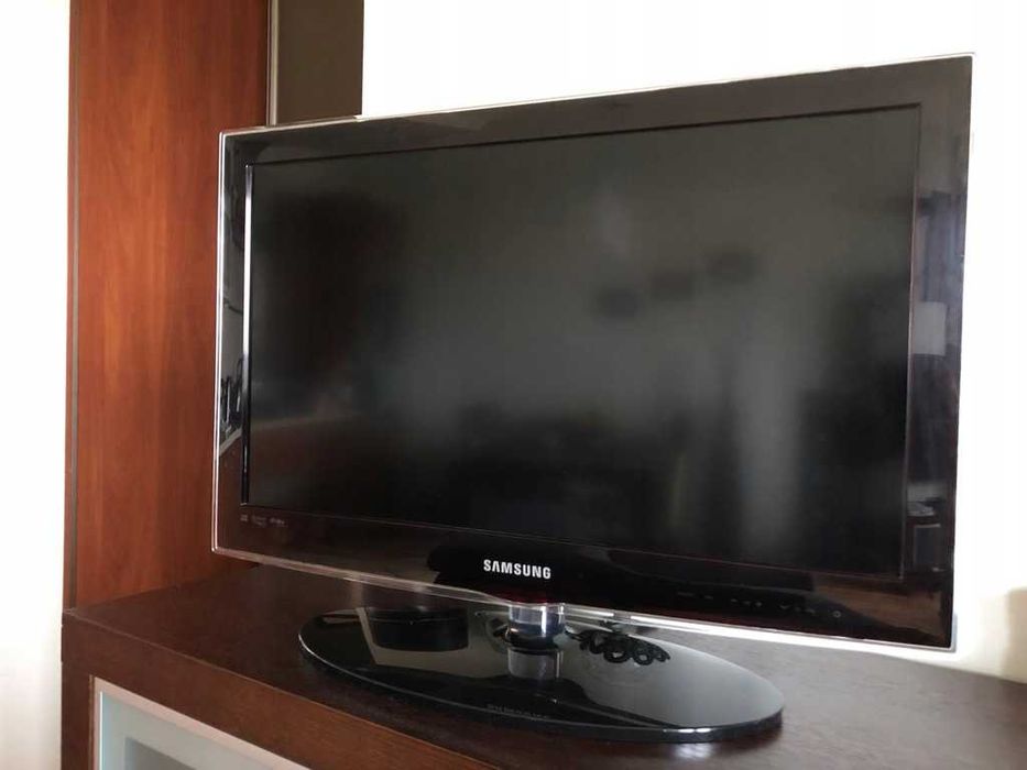 Tv Led 26 cali Samsung UE26C4000 Usb