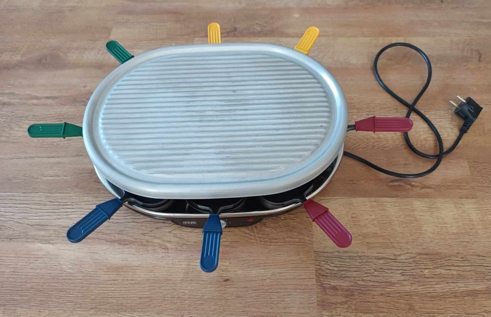 Gril elektryczny domowy Raclette-Grill