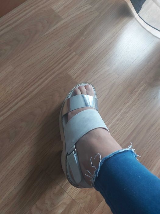 Sandálias salto alto prateadas