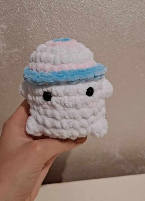 Maskotka na szydełku grzybek na szydełku