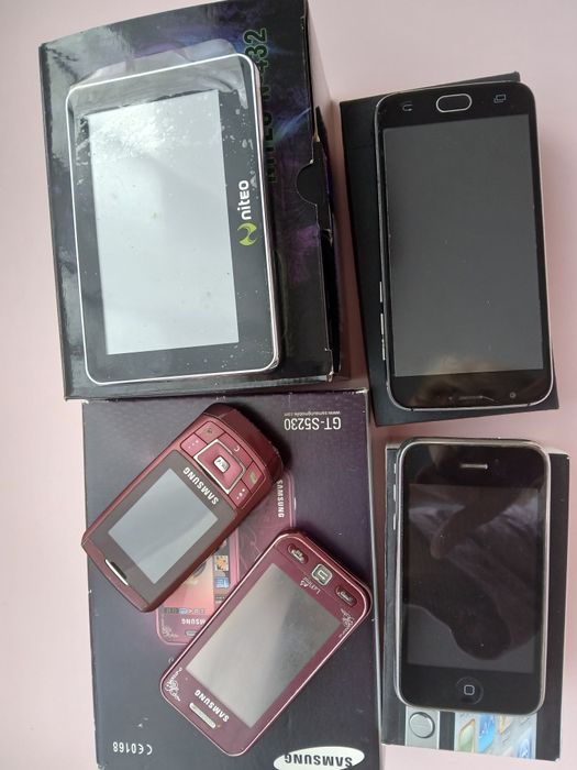 Телефоны на запчасти