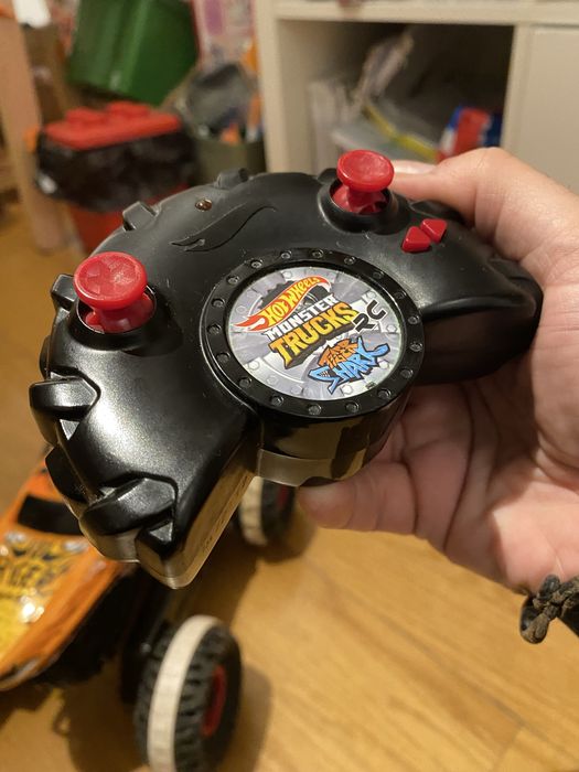 Hotwheels RC tiger Shark