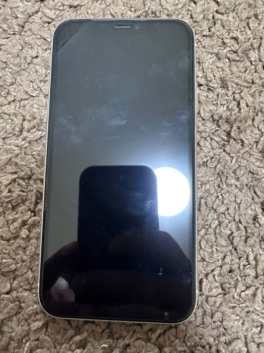Продам Iphone 11 64g
