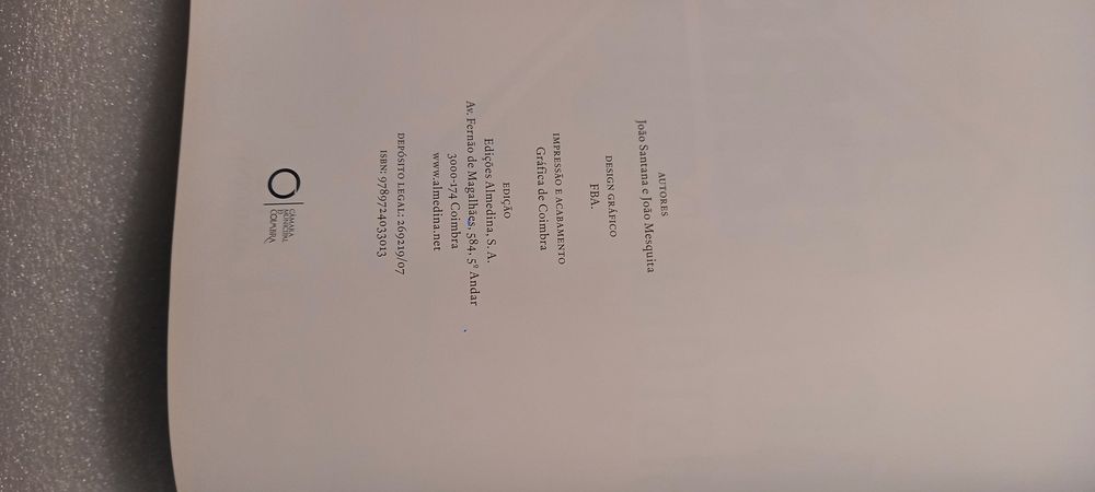 Livro  Académica,  história do futebol  da cidade de Coimbra.