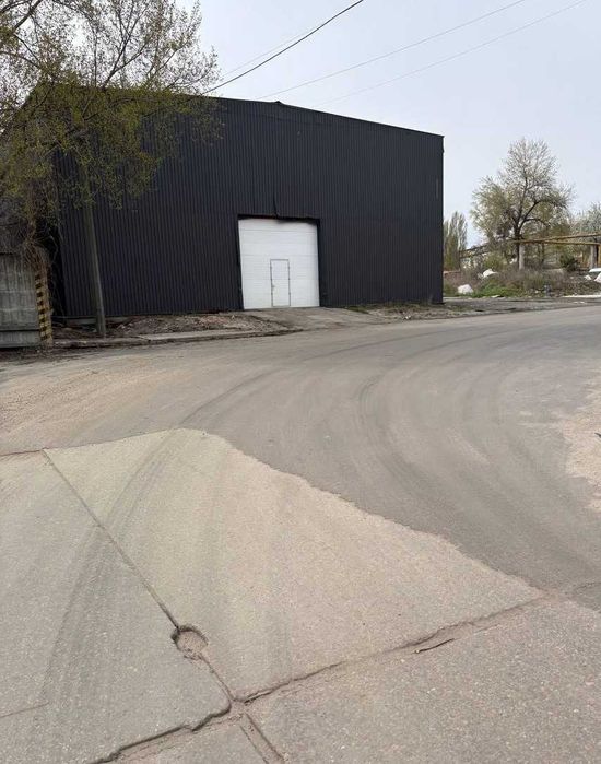 сучасний євросклад 1000м2, підлога антіпильова, Н-6м, двоє воріт, зайде фура