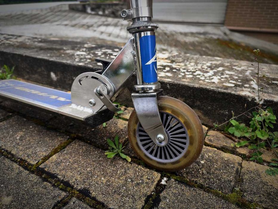 Trotinete Criança (AVICO)