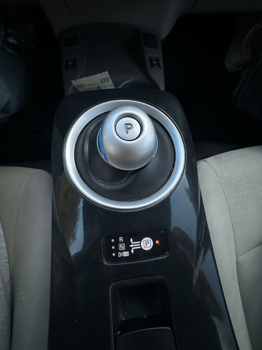 Nissan Leaf 2012