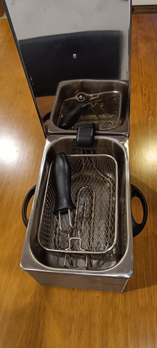 Fritadeira nova 1,5L