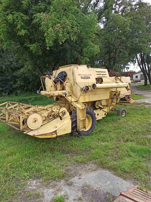 Комбайн New Holland Clayson M 133