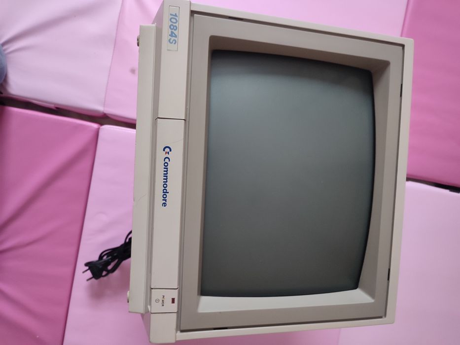 Monitor Commodore 1084S-P Oryginalny