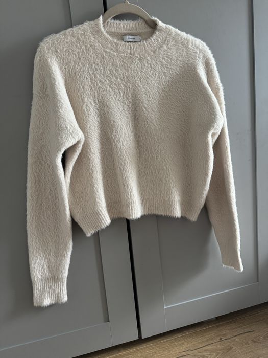 Sweterek kroliczek bezowy Reserved roz S