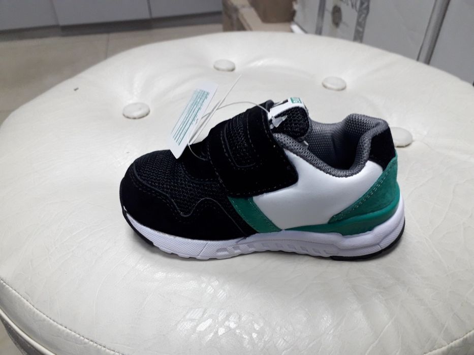 Кроссовки для мальчика(22-26р.)