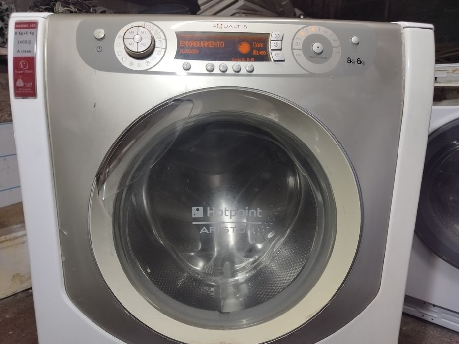 Máquina de lavar e secar