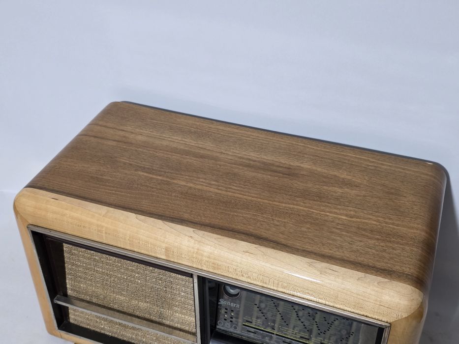 Rádio antigo reparado Sonora