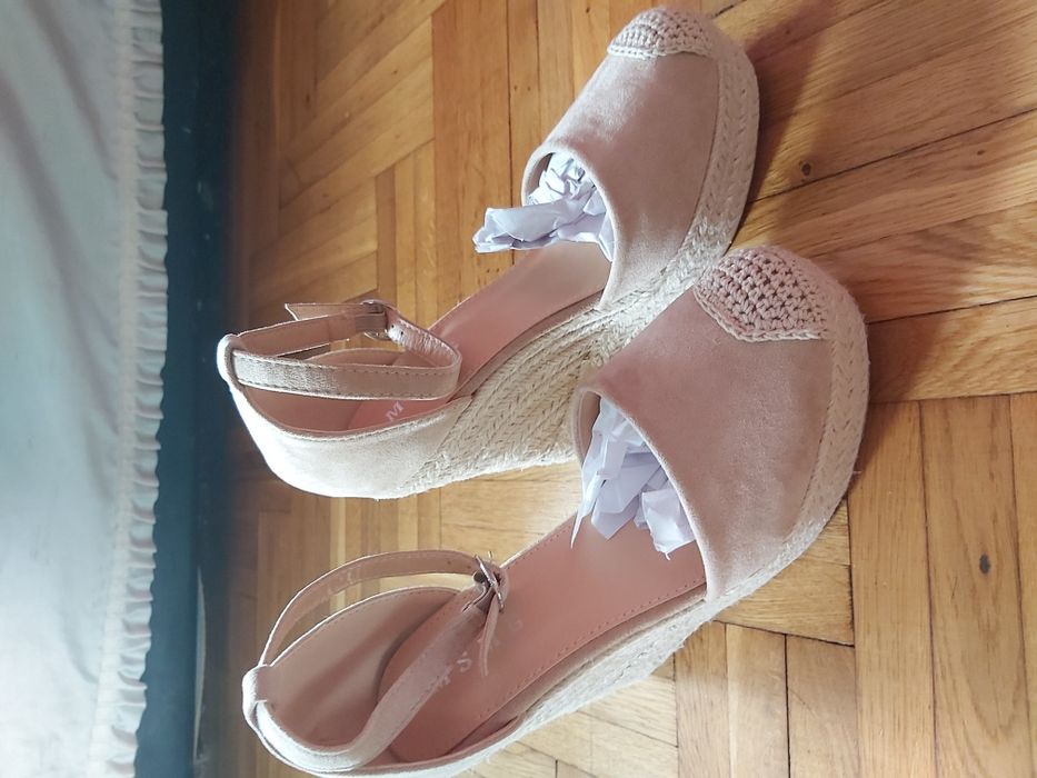 Espadryle na koturnie