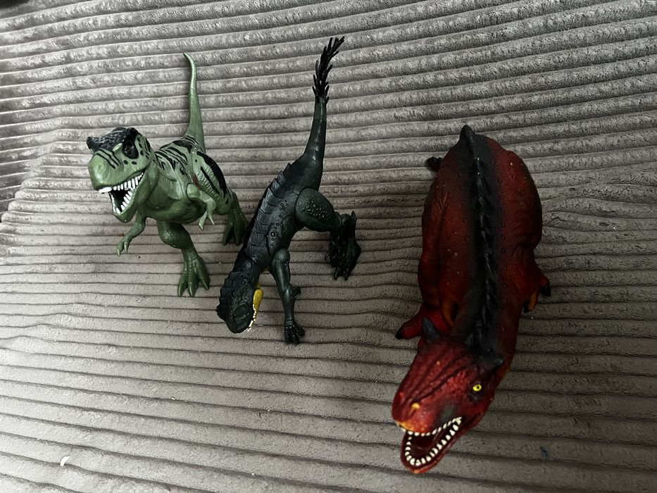Dinozaury  3 sztuki