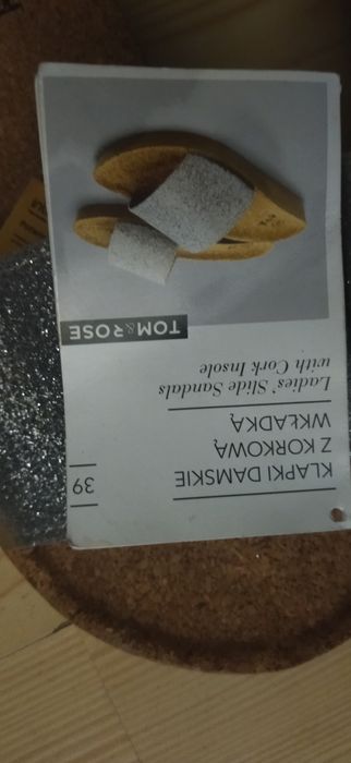 Lekkie klapki   korkowe ,rozmiar 39