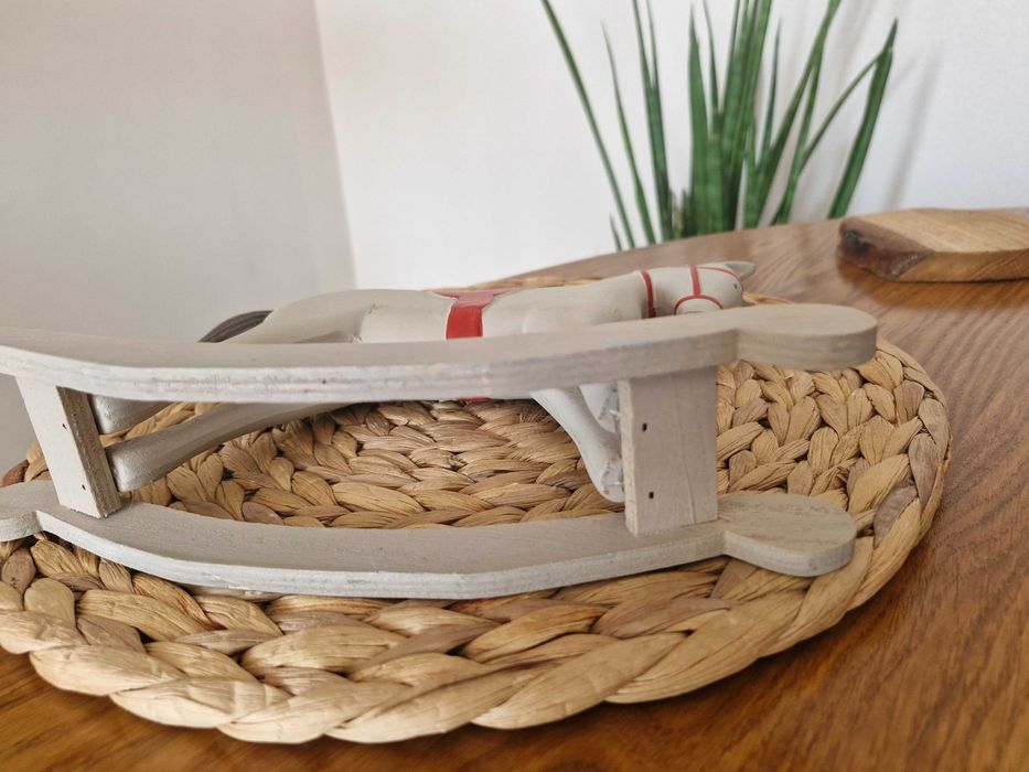 Figurka drewniana konik na biegunach
