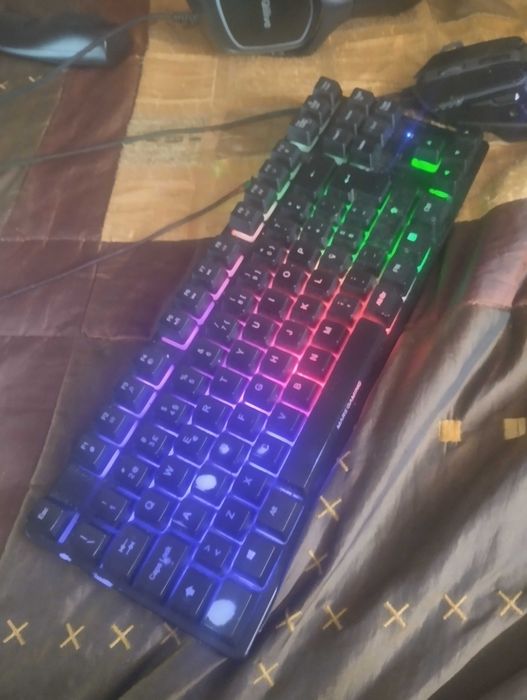 PC Geming em bom estado473189645257297924