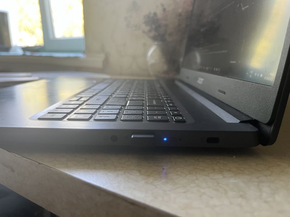 Ноутбук Acer Aspire 3