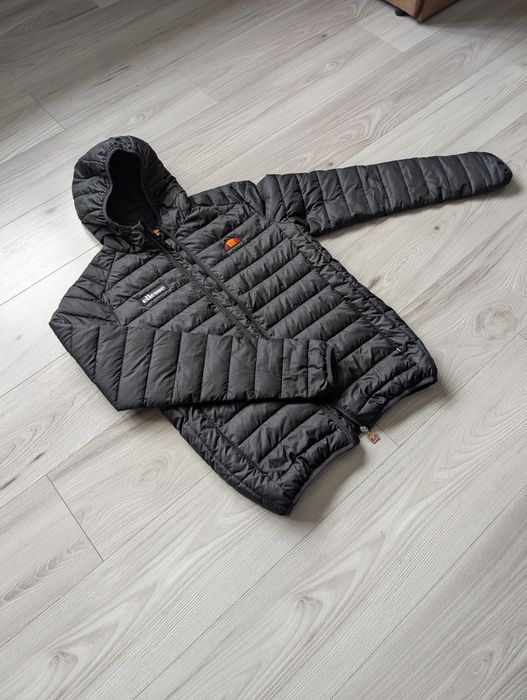 Куртка Ellesse (вітровка,пуховик)