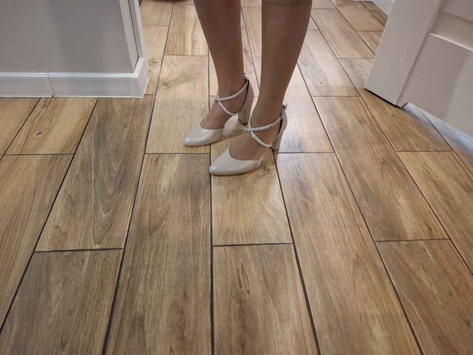 Buty czółenka Kotyl
