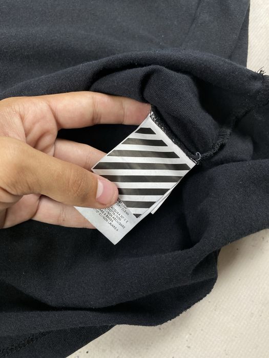 футболка off-white , футболка gucci C