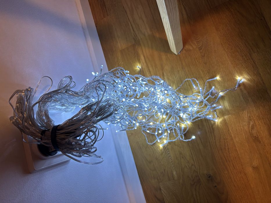 Lampki ozdobne świąteczne 220 led 7 metrów kurtyna