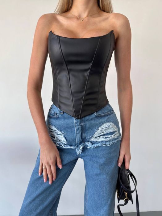 Топ еко шкіра по фігурі