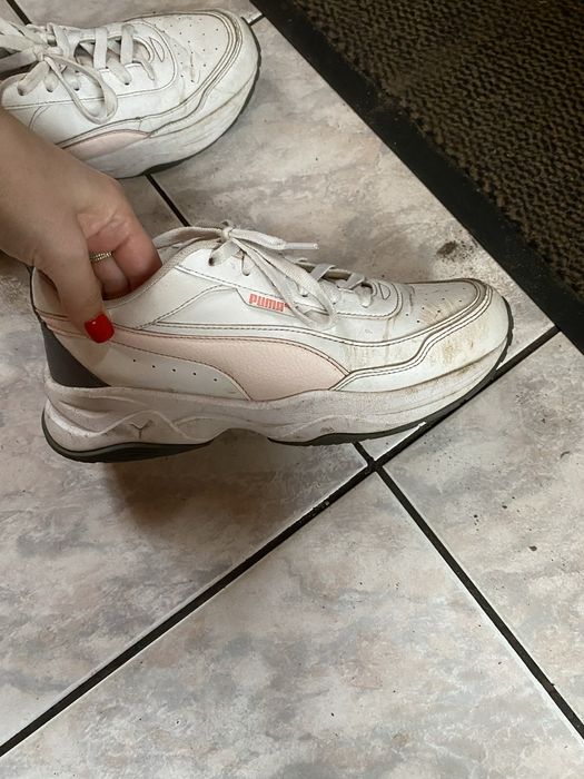 Adidasy damskie Puma 39