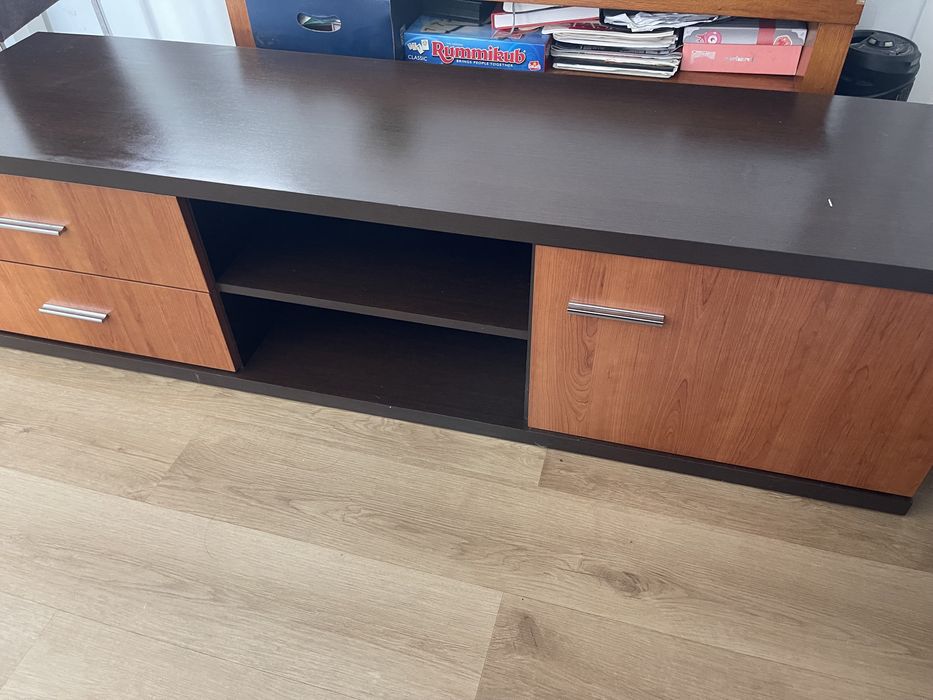 Vendo um conjunto de moveis para sala em otimo estado