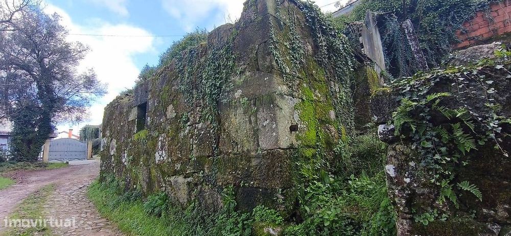 Moradia T3 para venda — Ponte Da Barca, Vila Nova De Muía E Paço Vedro De Magalhães, Viana do Castelo