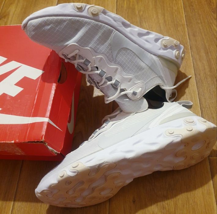 Nike react 26.5см element 55 розмір 41.5 , на 27 см білі 42 ,