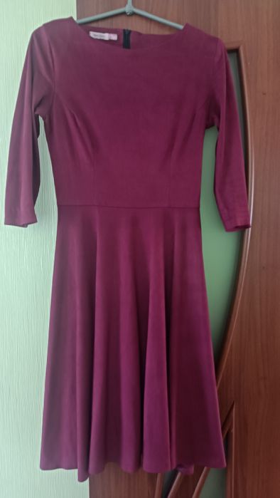 Продам  велюрове плаття