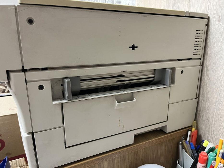 Практичний лазерний копір CANON PC860.
Відомий своєю надійністю та доб