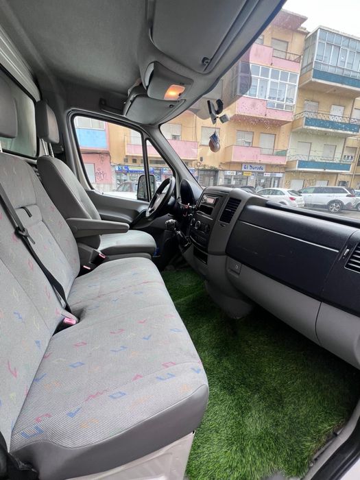 Vendo Volkswagen VW Crafter 2.5 TDI, e peso de 3500kg.