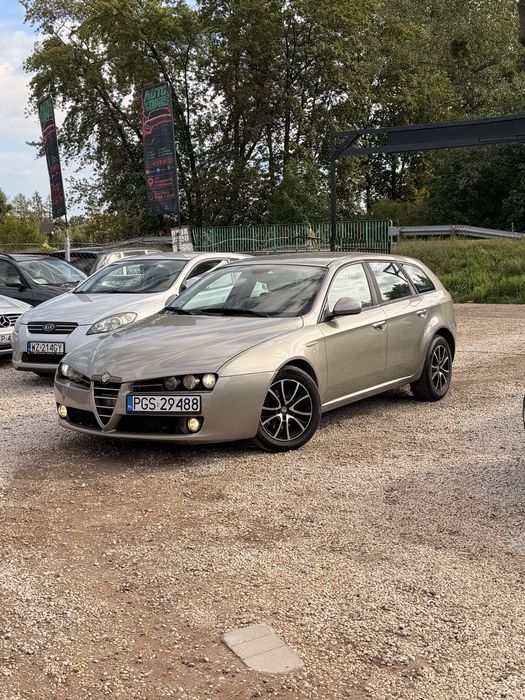 Alfa Romeo 159
