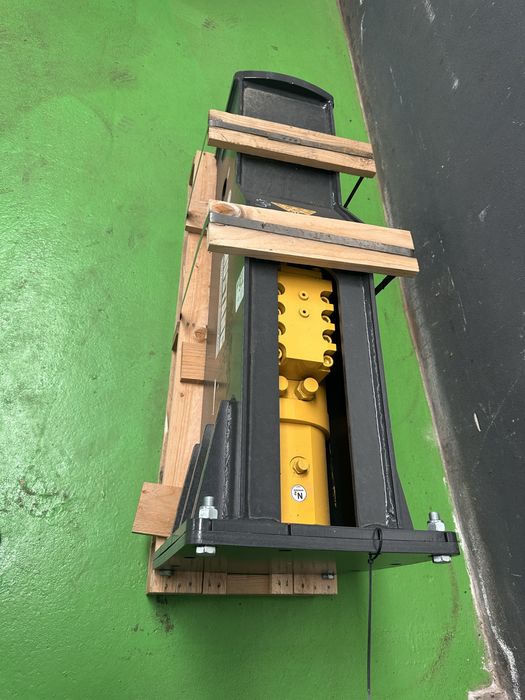 Martelo Hidraulico 550kg