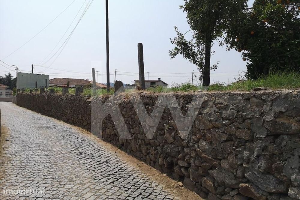 Excelente Lote Terreno Para Construção De Moradia Em Sandim   -   Vila