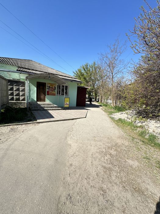 Продається будівля у центрі міста