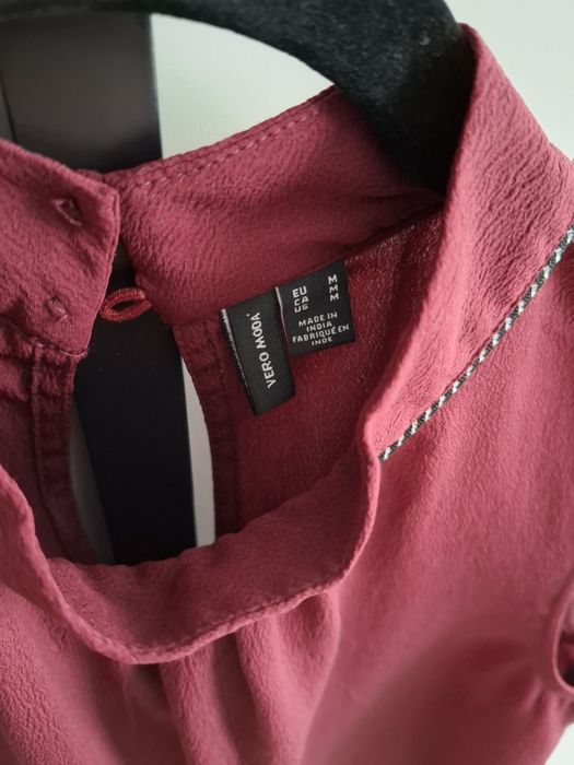 Bluzka damska bez rękawów M Vero Moda elegancka