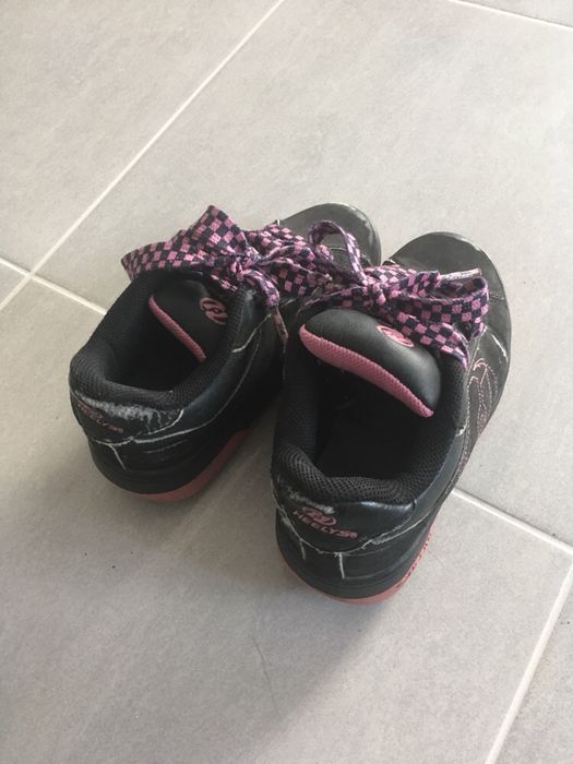 Buty na kółkach z kółkami 33