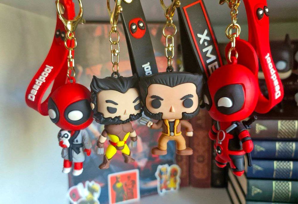 Дедпул і Росомаха Брелоки Marvel (Deadpool & Wolverine)