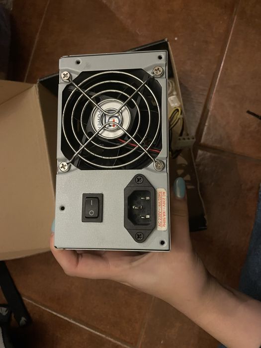 Fonte de alimentaçao halfmman64564383126145122